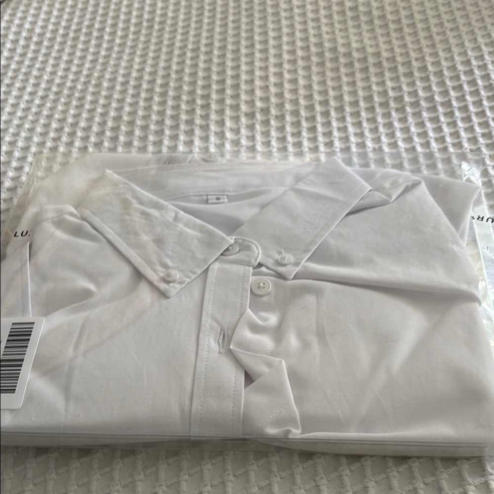 Classic White Women’s Shirt